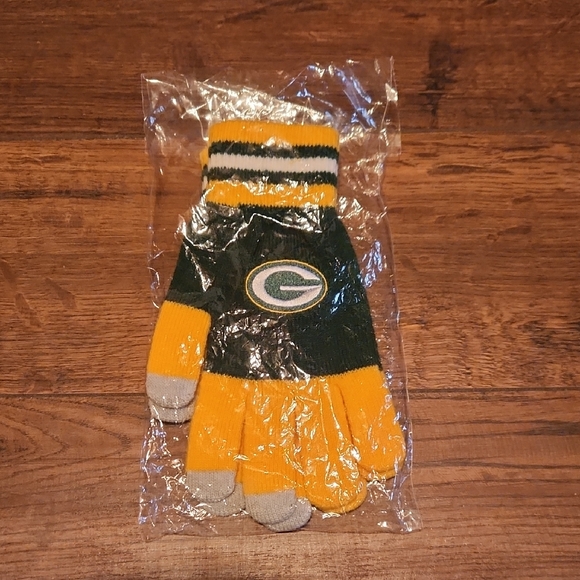 Men/Women Green Bay Gloves with Logo - Picture 4 of 5